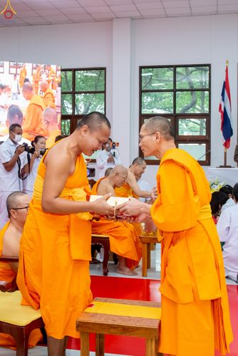 ภาพ No.343019:วันอาทิตย์ที่ 9 สิงหาคม พ.ศ.2569 พิธีมอบพัด ตั้งฐานานุกรม พระราชภาวนาวชิรวิเทศ วิ. ณ ห้องอาคารปลูกศรัทธา 2 วัดพระธรรมกาย