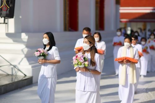 ภาพ No.71625:พระธรรมยาตรา ปฏิบัติศาสนกิจ ทำนุบำรุงศาสนสถาน, ปฏิบัติธรรม ร่วมกับชุมชน,นักเรียนเด็กดีวีสตาร์ และร่วมพิธีทอดผ้าป่าบำรุงศาสนสถาน ในโครงการธรรมยาตรากตัญญูบูชา มหาปูชนียาจารย์ พระมงคลเทพมุนี(สด จนฺทสโร) พระผู้ปราบมาร อนุสรณ์สถาน 7 แห่ง ปีที่ 11 ณ วัดสองพี่น
