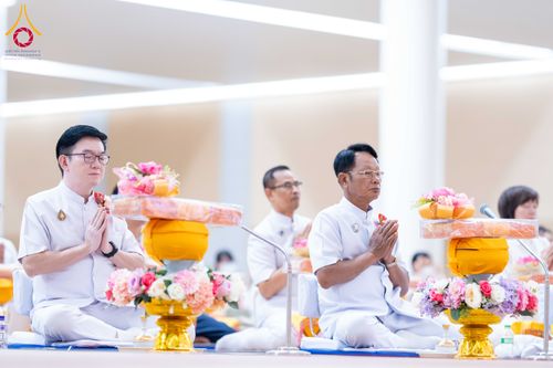 ภาพ No.313652:วันอาทิตย์ที่ 15 มีนาคม พ.ศ. 2569 พิธีร่วมบุญบรรพชาสามเณร 5000 รูป ณ ห้องแก้วสารพัดนึก 2 สภาธรรมกายสากล วัดพระธรรมกาย