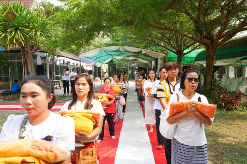 ภาพ No.318882:วันจันทร์ที่ ๖ เมษายน พ.ศ.๒๕๖๙  โครงการบรรพชาสามเณรภาคฤดูร้อน ประจำปี ๒๕๖๙  บูชาธรรม ๘๒ ปี หลวงพ่อธัมมชโย  ณ วัดห้วยตองสัก อำเภอจอมทอง จังหวัดเชียงใหม่