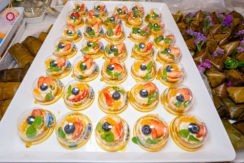 ภาพ No.307053:วันที่ 31 มกราคม พ.ศ. 2569 พิธีถวายภัตตาหารเป็นสังฆทาน แด่พระธรรมยาตรา ณ วัดพระธรรมกาย  จังหวัดปทุมธานี ในโครงการธรรมยาตรา กตัญญูบูชา มหาปูชนียาจารย์ พระมงคลเทพมุนี(สด จนฺทสโร) พระผู้ปราบมาร อนุสรณ์สถาน 7 แห่ง ปีที่ 14