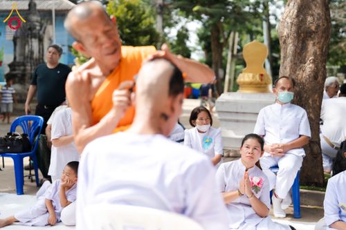 ภาพ No.341260:วันอาทิตย์ที่ 26 กรกฎาคม พ.ศ. 2569 ​โครงการอุปสมบทหมู่บูชาธรรมมหาปูชนียาจารย์ รุ่นที่ ๑ วัดกลางธนรินทร์ ต.บ้านแป้ง อ.พรหมบุรี จ.สิงห์บุรี