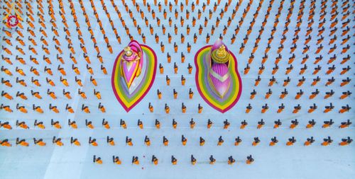 ภาพ No.290678:วันที่ 8 มกราคม พ.ศ. 2569 พระธรรมยาตราปฏิบัติธรรม และถ่ายภาพหมู่ประวัติศาสตร์ ในโครงการธรรมยาตรา กตัญญูบูชามหาปูชนียาจารย์ พระมงคลเทพมุนี(สด จนฺทสโร) พระผู้ปราบมาร อนุสรณ์สถาน 7 แห่ง ปีที่ 14 ณ อนุสรณ์สถานคลองบางนางแท่น อ.สามพราน จ.นครปฐม