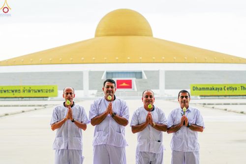 ภาพ No.345188:วันที่ 7 - 19 สิงหาคม พ.ศ.2569 ต้อนรับชาวต่างชาติเยี่ยมชมวัดพระธรรมกาย