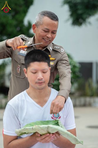 ภาพ No.349303:วันจันทร์ที่ 14 กันยายน พ.ศ.2569  พิธีตัดปอยผมนักเรียนนายสิบธรรมทายาท  "โครงการบรรพชาและพัฒนาศีลธรรม นักเรียนนายสิบตำรวจรุ่นที่ 16“  ณ ศูนย์ฝึกอบรมตำรวจภูธร ภาค 1  จ.สระบุรี