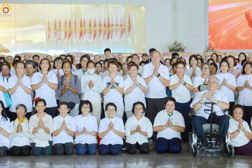 ภาพ No.322217:วันที่ 14 เมษายน พ.ศ.2569 การเตรียมกล่องไทยธรรม วันสุดท้าย เพื่องานถวายมหาสังฆทาน 40,000 กว่าวัดทั่วประเทศ วันคุ้มครองโลก 22 เมษายน พ.ศ.2569 วัดพระธรรมกาย