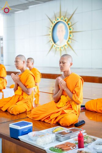 ภาพ No.346145:วันที่ 28 สิงหาคม พ.ศ.2569 พิธีบุพเปตพลี ครั้งที่ 186 ร่วมอุทิศส่วนกุศล แด่หมู่ญาติผู้ล่วงลับไปแล้ว และเป็นปัจจัยสนับสนุน การเผยแผ่พระพุทธศาสนา ณ หอฉันคุณยายอาจารย์ วัดพระธรรมกาย