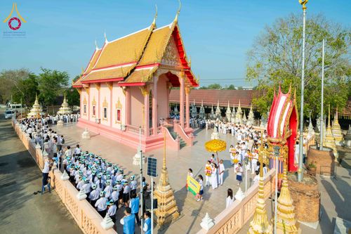 ภาพ No.304842:วันที่ 28 มกราคม พ.ศ. 2569 พิธีทอดผ้าป่าทำนุบำรุงศาสนสถาน ณ วัดบ่อทอง ต.คูขวาง อ.ลาดหลุมแก้ว จ.ปทุมธานี ในโครงการธรรมยาตรา กตัญญูบูชา มหาปูชนียาจารย์ พระมงคลเทพมุนี(สด จนฺทสโร) พระผู้ปราบมาร อนุสรณ์สถาน 7 แห่ง ปีที่ 14