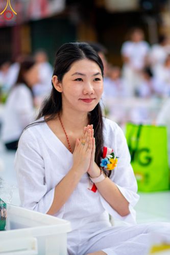 ภาพ No.343183:วันอาทิตย์ที่ 16 สิงหาคม พ.ศ.2569 พิธีตักบาตรพระ 10,000 รูป นานาชาติ ปีที่ 23 คณะสงฆ์ 4 ประเทศ 14 จังหวัดภาคใต้ น้อมถวายเป็นพุทธบูชา ทำบุญเพื่อแม่- พ่อ ณ ถนนนิพัทธ์อุทิศ 3 อ.หาดใหญ่ จ.สงขลา