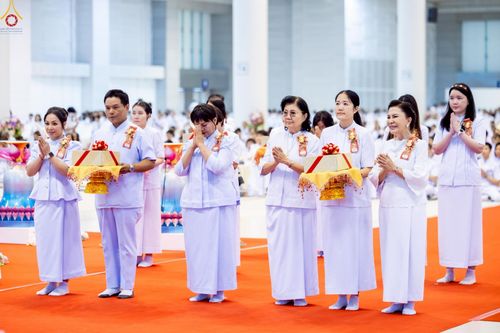 ภาพ No.244146:วันอาทิตย์ที่ 7 กันยายน พ.ศ. 2568 พิธีทอดผ้าป่าสมทบกฐินวัดพระธรรมกาย และสมทบกฐิน 30,000 วัดทั่วไทย ครั้งที่ 2 ณ ห้องแก้วสารพัดนึก 1 วัดพระธรรมกาย