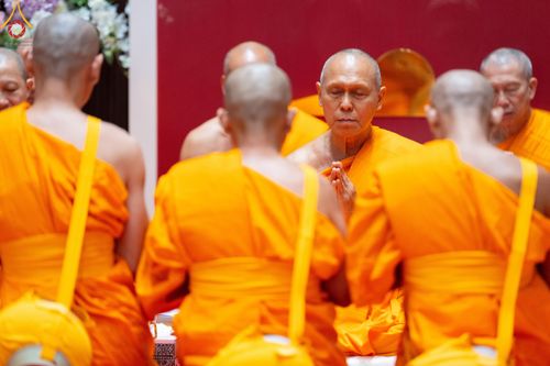 ภาพ No.180758:พิธีบรรพชาอุปสมบท โครงการอุปสมบทบูชาธรรมมหาปูชนียาจารย์ ประจำปีพุทธศักราช 2567 วันเสาร์ที่ 7 ธันวาคมพ.ศ. 2567 ณ วัดพระธรรมกาย จ.ปทุมธานี