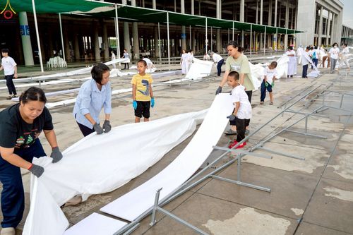 ภาพ No.225303:วันที่ 20 - 27 เมษายน พ.ศ. 2568 "ภาพแห่งความปลื้มที่ไม่มีวันจบ" คณะสงฆ์สามเณร เจ้าหน้าที่ และสาธุชน ร่วมแรงร่วมใจกันเตรียมงานและเก็บงาน เพื่อวันคุ้มครองโลก พิธีถวายมหาสังฆทานคณะสงฆ์ 40,000 กว่าวัดทั่วประเทศ