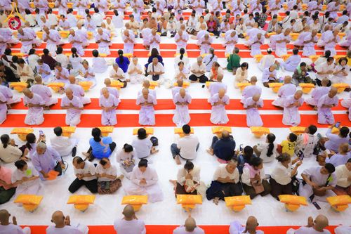 ภาพ No.281176:วันที่ 4 ธันวาคม พ.ศ. 2568 พิธีบรรพชาสามเณร ในโครงการบวชบูชาธรรมมหาปูชนียาจารย์  ณ วัดกลางพระอารามหลวง จังหวัดบุรีรัมย์