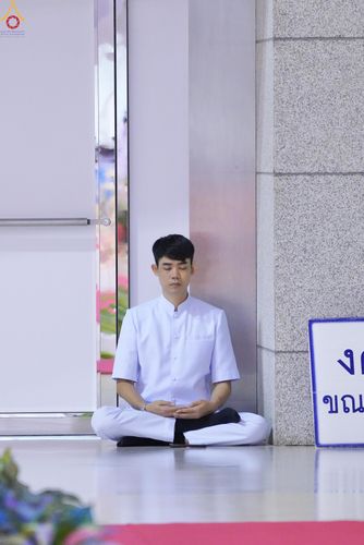 ภาพ No.331195:วันวิสาขบูชา อาทิตย์ที่ 31 พฤษภาคม พ.ศ.2569 พิธีปฏิบัติธรรม ณ ห้องแก้วสารพัดนึก 1  วัดพระธรรมกาย จังหวัดปทุมธานี