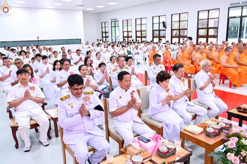 ภาพ No.342956:วันอาทิตย์ที่ 9 สิงหาคม พ.ศ.2569 พิธีมอบพัด ตั้งฐานานุกรม พระราชภาวนาวชิรวิเทศ วิ. ณ ห้องอาคารปลูกศรัทธา 2 วัดพระธรรมกาย