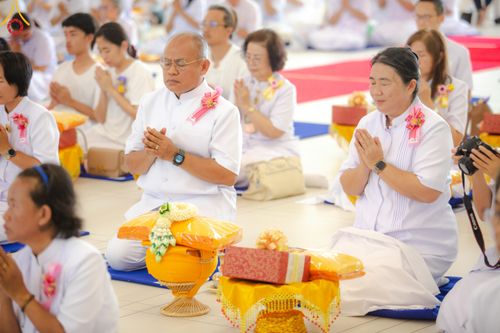 ภาพ No.137760:พิธีอุปสมบทสามเณรอุทิศชีวิต 11 รูป วันวิสาขบูชา พุธที่ 22 พฤษภาคม พ.ศ.2567 ณ อุโบสถ วัดพระธรรมกาย