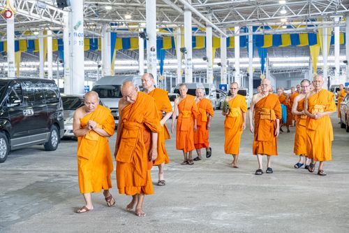 ภาพ No.339525:วันที่ 18 กรกฎาคม พ.ศ.2569 วันมหารำลึก ครั้งที่ 36 ณ ห้องแก้วสารพัดนึก 1 วัดพระธรรมกาย