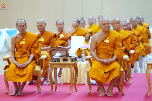 ภาพ No.323823:วันที่ 22 เมษายน พ.ศ.2569 (วันคุ้มครองโลก) งานถวายมหาสังฆทาน 40,000 กว่าวัดทั่วประเทศ สัมมนาคณะสงฆ์เพื่อความเจริญรุ่งเรืองมั่นคงแห่งพระพุทธศาสนา ณ วัดพระธรรมกาย