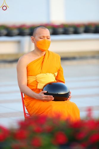 ภาพ No.68679:พิธีตักบาตรฉลองพระใหม่ วันที่ 1 มกราคม พ.ศ. 2566 ณ วัดพระธรรมกาย จ.ปทุมธานี