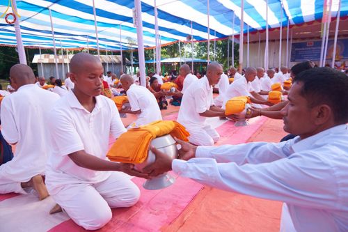 ภาพ No.64638:พิธีบรรพชาสามเณร โครงการบรรพชาสามเณร 500 รูป ประเทศบังกลาเทศ วันที่ 22 พฤศจิกายน พ.ศ. 2565