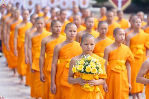 ภาพ No.331809:วันพฤหัสบดีที่ 4 มิถุนายน พ.ศ.2569 พิธีต้อนรับเปรียญธรรม 9 ประโยค และเปรียญธรรม 6 ประโยค  ณ อาคารธรรมสภา วัดบ้านขุน ต.บ่อหลวง อ.ฮอด จ.เชียงใหม่