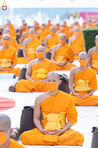 ภาพ No.68273:พุทธบุตรธรรมยาตรา ปฏิบัติธรรมและบันทึกภาพประวัติศาสตร์ ในโครงการธรรมยาตรา เส้นทางพระผู้ปราบมาร ปีที่ 11 ณ วัดพระธรรมกาย จ.ปทุมธานี วันที่ 22 ธันวาคม พ.ศ. 2565