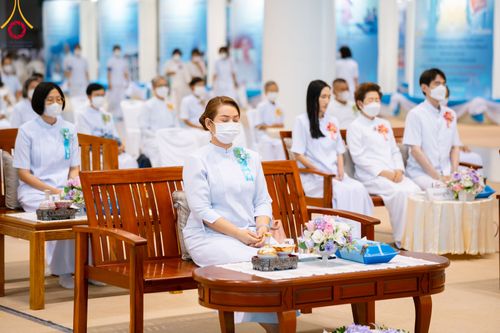 ภาพ No.90632:พิธีบำเพ็ญกุศลสวดพระอภิธรรม อุบาสกถาวร พรหมถาวร (อุบาสกผู้ปั้นพระ) วันอาทิตย์ที่ 15 ตุลาคม พ.ศ. 2566 ณ ห้องแก้วสารพัดนึก 1 สภาธรรมกายสากล วัดพระธรรมกาย จ.ปทุมธานี