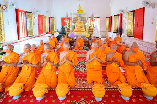 ภาพ No.66220:พิธีอุปสมบทวัดสองพี่น้อง อ.สองพี่น้อง จ.สุพรรณบุรี รับบุญจัดงานโดยสำนักงานวัดฯ เมื่อวันที่ 7 ธันวาคม พ.ศ. 2565