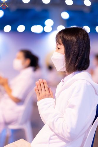 ภาพ No.75497:พิธีเจริญพุทธมนต์ ฉลองชัยสวดธรรมจักร 5,045,000,114 จบ เนื่องในวันมหาปูชนียาจารย์ วันที่ 3 กุมภาพันธ์ พ.ศ. 2566 ณ วัดพระธรรมกาย อ.คลองหลวง จ.ปทุมธานี