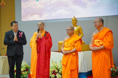 ภาพ No.325974:วันที่ 22 เมษายน พ.ศ.2569 สัมมนาสงฆ์นานาชาติ ในวันคุ้มครองโลก ณ วัดพระธรรมกาย
