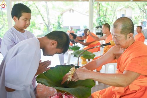 ภาพ No.317370:วันพุธที่ 1 เมษายน พ.ศ. 2569 พิธีตัดปอยผมยุวธรรมทายาท โครงการบรรพชาสามเณรฟื้นฟูพระพุทธศาสนา (ภาคฤดูร้อน) ปิดเทอมเติมธรรม ณ ศูนย์ปฏิบัติธรรมบุญประสาน จ.สระบุรี