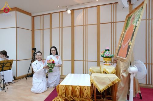 ภาพ No.346912:วันพฤหัสบดีที่ 27 สิงหาคม พ.ศ. 2569  พิธีปฏิบัติธรรมและทอดผ้าป่าบำรุงวัด เนื่องในวันธรรมชัย ณ วัดพระธรรมกายโตเกียว ประเทศญี่ปุ่น