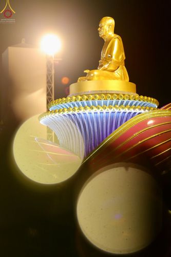 ภาพ No.75335:พิธีจุดประทีปถวายเป็นพุทธบูชา และบูชาธรรมมหาปูชนียาจารย์ ในโครงการธรรมยาตรากตัญญูบูชา มหาปูชนียาจารย์ พระมงคลเทพมุนี(สด จนฺทสโร) พระผู้ปราบมาร ปีที่ 11 ณ อนุสรณ์สถานลำดับที่ 7 สถานที่ขยายวิชชาธรรมกาย วัดพระธรรมกาย จ.ปทุมธานี วันที่ 31 มกราคม พ.ศ. 2566