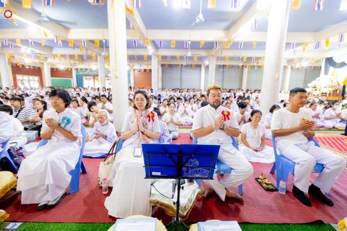 ภาพ No.301246:วันที่ 22 มกราคม พ.ศ. 2569 พิธีทอดผ้าป่าทำนุบำรุงศาสนสถาน ณ วัดใหม่พิบูลย์ผล อ.สองพี่น้อง จ.สุพรรณบุรี ในโครงการธรรมยาตรา กตัญญูบูชา มหาปูชนียาจารย์ พระมงคลเทพมุนี(สด จนฺทสโร) พระผู้ปราบมาร อนุสรณ์สถาน 7 แห่ง ปีที่ 14