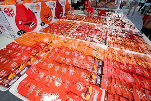 ภาพ No.292291:วันที่ 11 มกราคม พ.ศ. 2569 พิธีถวายภัตตาหารเป็นสังฆทาน แด่พระธรรมยาตรา ในโครงการธรรมยาตรา กตัญญูบูชา มหาปูชนียาจารย์ พระมงคลเทพมุนี(สด จนฺทสโร) พระผู้ปราบมาร อนุสรณ์สถาน 7 แห่ง ปีที่ 14 ณ  อนุสรณ์สถานลำดับที่ 2  สถานที่ตั้งมโนปณิธานบวชตลอดชีวิต อนุสรณ์สถ