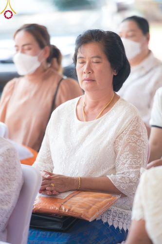 ภาพ No.64039:พิธีทอดกฐินสามัคคีทั่วไทย 5,000 วัด โดยคณะศิษยานุศิษย์วัดพระธรรมกาย น้อมบูชาธรรม 78 ปี หลวงพ่อธัมมชโย วันจันทร์ ที่ 7 พฤศจิกายน พ.ศ. 2565 ณ วัดโคกขาม ต.โบสถ์ อ.พิมาย จ.นครราชสีมา