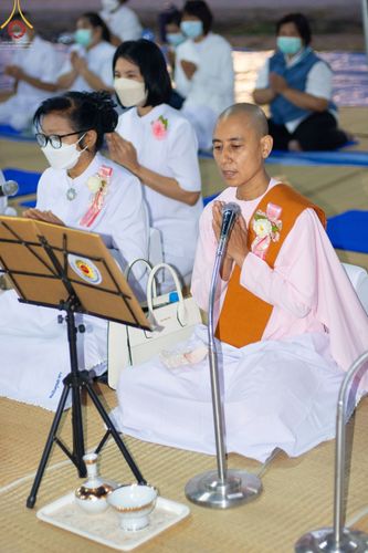 ภาพ No.73967:พิธีถวายภัตตาหารเป็นสังฆทาน แด่คณะพระธรรมยาตราฯ ในโครงการธรรมยาตรากตัญญูบูชา มหาปูชนียาจารย์ พระมงคลเทพมุนี(สด จนฺทสโร) พระผู้ปราบมาร อนุสรณ์สถาน 7 แห่ง ปีที่ 11 วันที่ 24 มกราคม พ.ศ. 2566