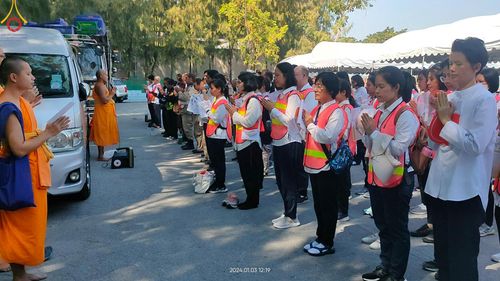 ภาพ No.105800:V.2 ทุ่มเท การเตรียมงาน เก็บงาน การรับบุญของเจ้าหน้าที่หน่วยงานต่างๆ เพื่อโครงการธรรมยาตรา กตัญญูบูชามหาปูชนียาจารย์ พระมงคลเทพมุนี (สด จนฺทสโร) พระผู้ปราบมาร อนุสรณ์สถาน 7 แห่ง ปีที่ 12 ระหว่างวันที่ 2 - 31 มกราคม พ.ศ.2567