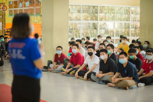 ภาพ No.64962:โครงการตอบปัญหาธรรมะทางก้าวหน้า IMEC (International Morals and Ethics Contest) ครั้งที่ 40 ในวันที่ 19  20 พฤศจิกายน พ.ศ. 2565 ณ สนามสอบโรงเรียน Sekolah Bodhi Dharma เขตบาตัม ประเทศอินโดนีเซีย