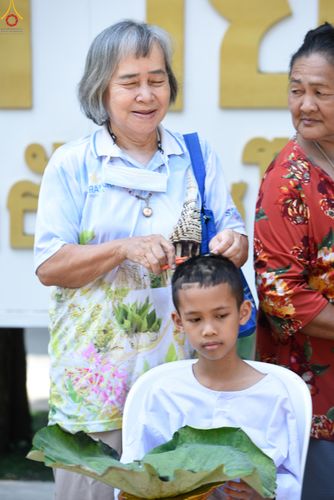 ภาพ No.317386:วันพุธที่ 1 เมษายน พ.ศ. 2569 พิธีตัดปอยผมยุวธรรมทายาท โครงการบรรพชาสามเณรฟื้นฟูพระพุทธศาสนา (ภาคฤดูร้อน) ปิดเทอมเติมธรรม ณ ศูนย์ปฏิบัติธรรมบุญประสาน จ.สระบุรี