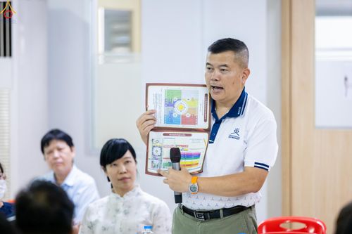 ภาพ No.323203:วันที่ 20 เมษายน พ.ศ.2569 การเตรียมงานของบุคลากรทางการแพทย์ , จุดลงทะเบียนพระสังฆาธิการ , วางกล่องไทยธรรม เพื่องานถวายมหาสังฆทาน 40,000 กว่าวัดทั่วประเทศ วันคุ้มครองโลก 22 เมษายน พ.ศ.2569 วัดพระธรรมกาย