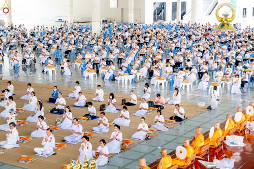ภาพ No.348507:วันที่ 11 กันยายน พ.ศ.2569 พิธีบุพเปตพลี ครั้งที่ 188 ร่วมอุทิศส่วนกุศล แด่หมู่ญาติผู้ล่วงลับไปแล้ว และเป็นปัจจัยสนับสนุน การเผยแผ่พระพุทธศาสนา ณ หอฉันคุณยายอาจารย์ วัดพระธรรมกาย