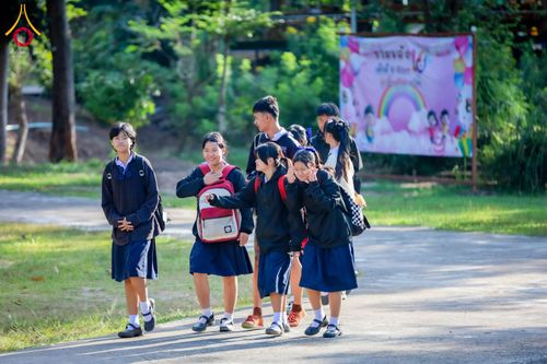 ภาพ No.285463:วันที่ 11 ธันวาคม พ.ศ. 2568  รวมพลังเด็กดี V-Star ผู้นำฟื้นฟูศีลธรรมโลก ประจำปี 2568 จังหวัดแพร่  ณ ธุดงคสถานแพร่ อำเภอวังชิ้น จังหวัดแพร่