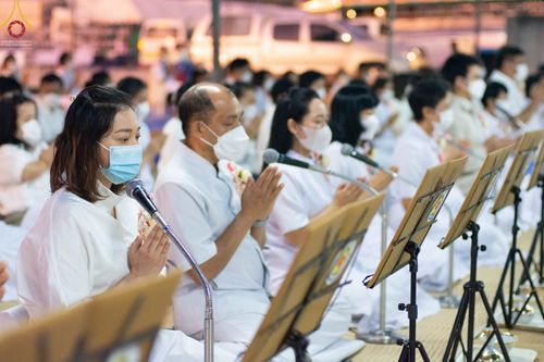 ภาพ No.73832:พิธีถวายภัตตาหารเป็นสังฆทาน แด่คณะพระธรรมยาตราฯ ในโครงการธรรมยาตรากตัญญูบูชา มหาปูชนียาจารย์ พระมงคลเทพมุนี(สด จนฺทสโร) พระผู้ปราบมาร อนุสรณ์สถาน 7 แห่ง ปีที่ 11 วันที่ 23 มกราคม พ.ศ. 2566