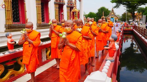 ภาพ No.66260:พิธีอุปสมบทวัดแพรก อ.บางกรวย จังหวัดนนทบุรี รับบุญจัดงานโดยสำนักต่างประเทศ เมื่อวันที่ 7 ธันวาคม พ.ศ. 2565