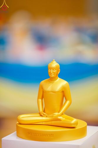 ภาพ No.60398:การต้อนรับพระสังฆาธิการ 10,000 กว่าวัดทั่วประเทศ พิธีมอบปัจจัยช่วยเหลือครู 4 จังหวัดชายแดนภาคใต้ พิธีปฏิบัติธรรม ในวันคุ้มครองโลก วันจันทร์ที่ 22 เมษายน พ.ศ.2567 ณ วัดพระธรรมกาย จ.ปทุมธานี