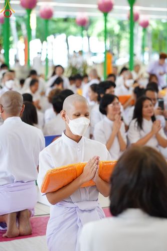 ภาพ No.141414:พิธีบรรพชาอุปสมบท โครงการอุปสมบทหมู่รุ่นผู้บริหาร รุ่นที่ 14 โครงการอุปสมบทหมู่ธรรมทายาท ระดับอุดมศึกษา รุ่นที่ 51 ภาคฤดูฝน ณ โบสถ์พระไตรปิฎก วัดพระธรรมกาย ในวันเสาร์ที่ 15 มิถุนายน พ.ศ. 2567