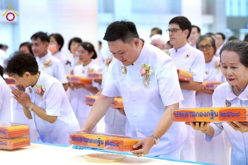 ภาพ No.264552:วันอาทิตย์ที่ 2 พฤศจิกายน พ.ศ. 2568 พิธีทอดกฐินสามัคคี ณ สภาธรรมกายสากล วัดพระธรรมกาย