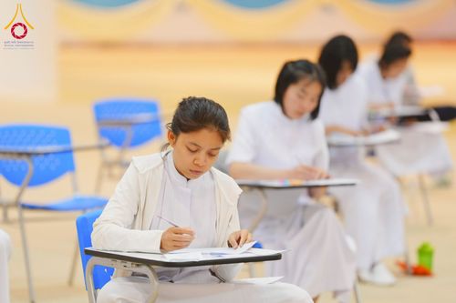 ภาพ No.219780:วันที่ 22-24 เมษายน พ.ศ. 2568 สอบบาลีสนามหลวง ครั้งที่ 2 คณะสงฆ์ภาค 1 (นนทบุรี, ปทุมธานี, สมุทรปราการ) สนามสอบวัดพระธรรมกาย อำเภอคลองหลวง จังหวัดปทุมธานี