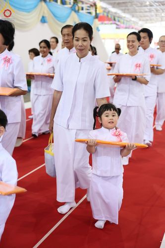 ภาพ No.150177:พิธีทอดผ้าป่าสมทบกฐินวัดพระธรรมกาย และสมทบกฐิน 30,000 วัดทั่วไทย ครั้งที่ 1 เนื่องในวันธรรมชัย 27 สิงหาคม พ.ศ.2567 ณ สภาธรรมกายสากล วัดพระธรรมกาย